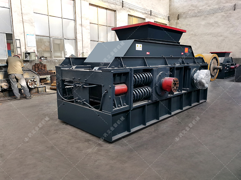 鵝卵石對輥破碎機(jī)介紹，為什么選擇金聯(lián)機(jī)械？